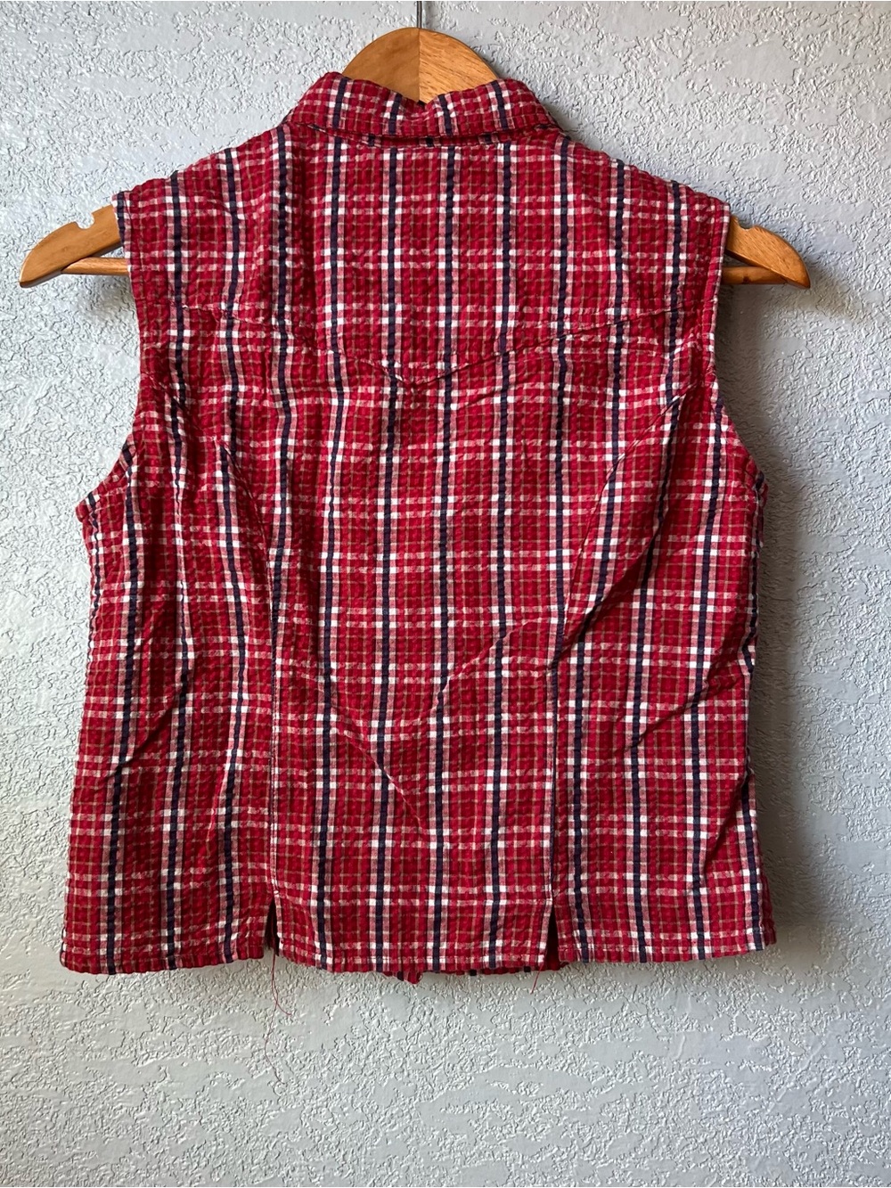 Roughrider Vintage Red Plaid Sleeveless Button Up Shirt Western Cottagecore S - Picture 3 of 7